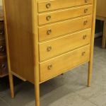 887 3312 CHEST OF DRAWERS